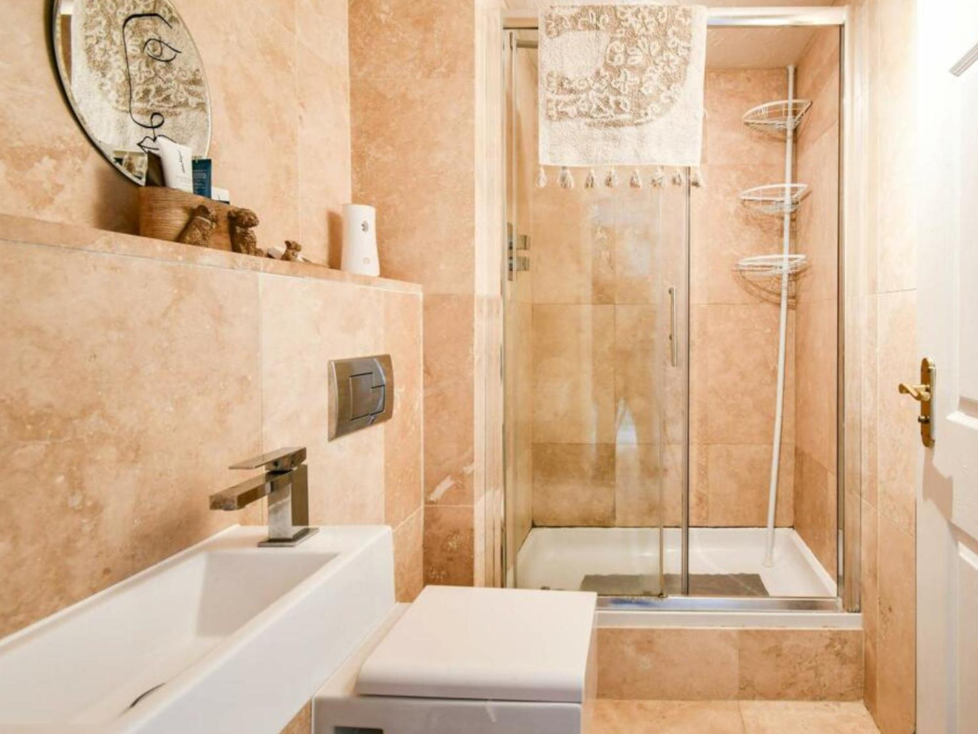 Апартаменты Cosy Garden Flat, Private Hot Tub & Four Poster Bed Йорк Экстерьер фото